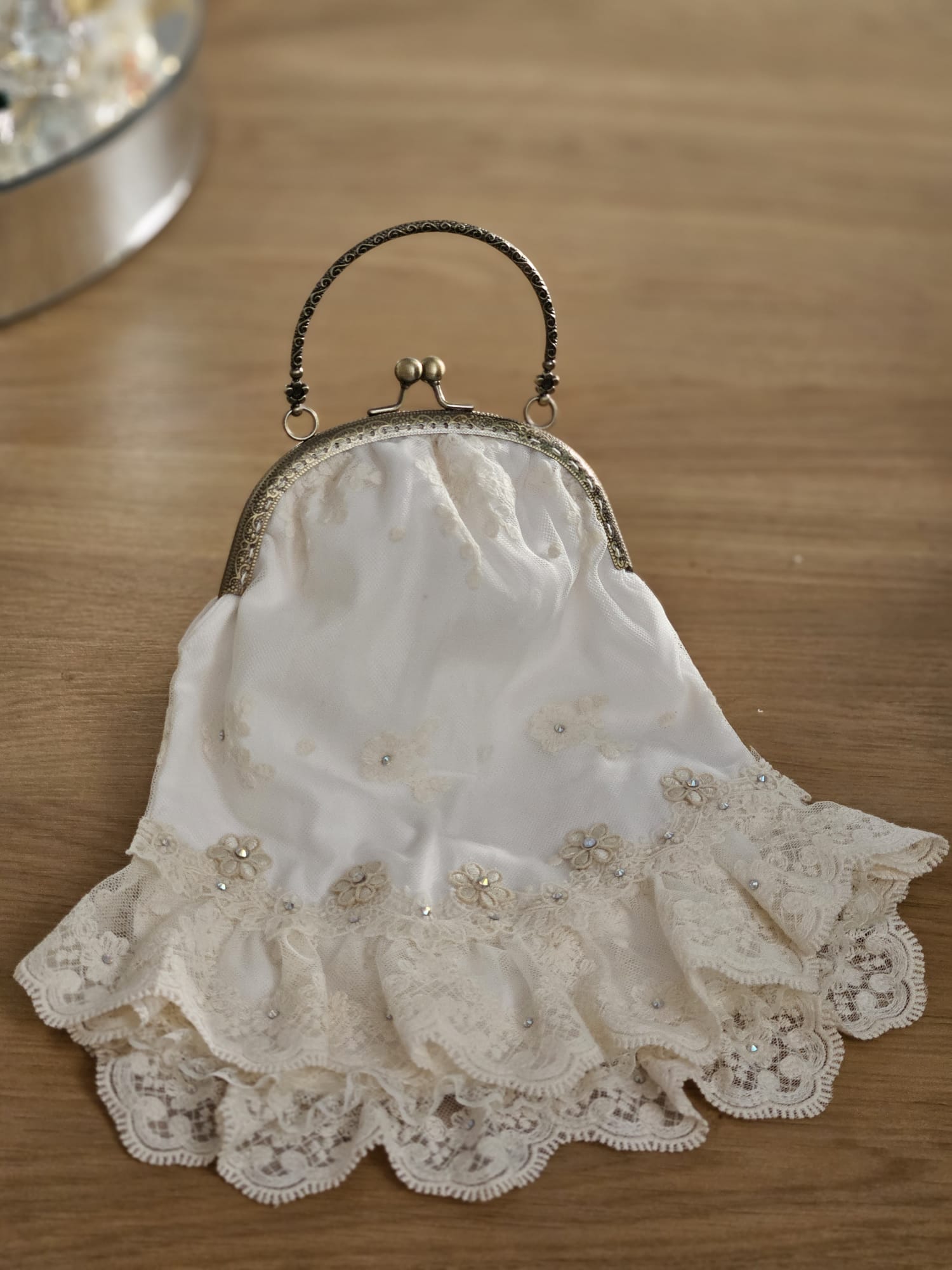 Accesorios de novia en GP Complementos en Motril (Granada)