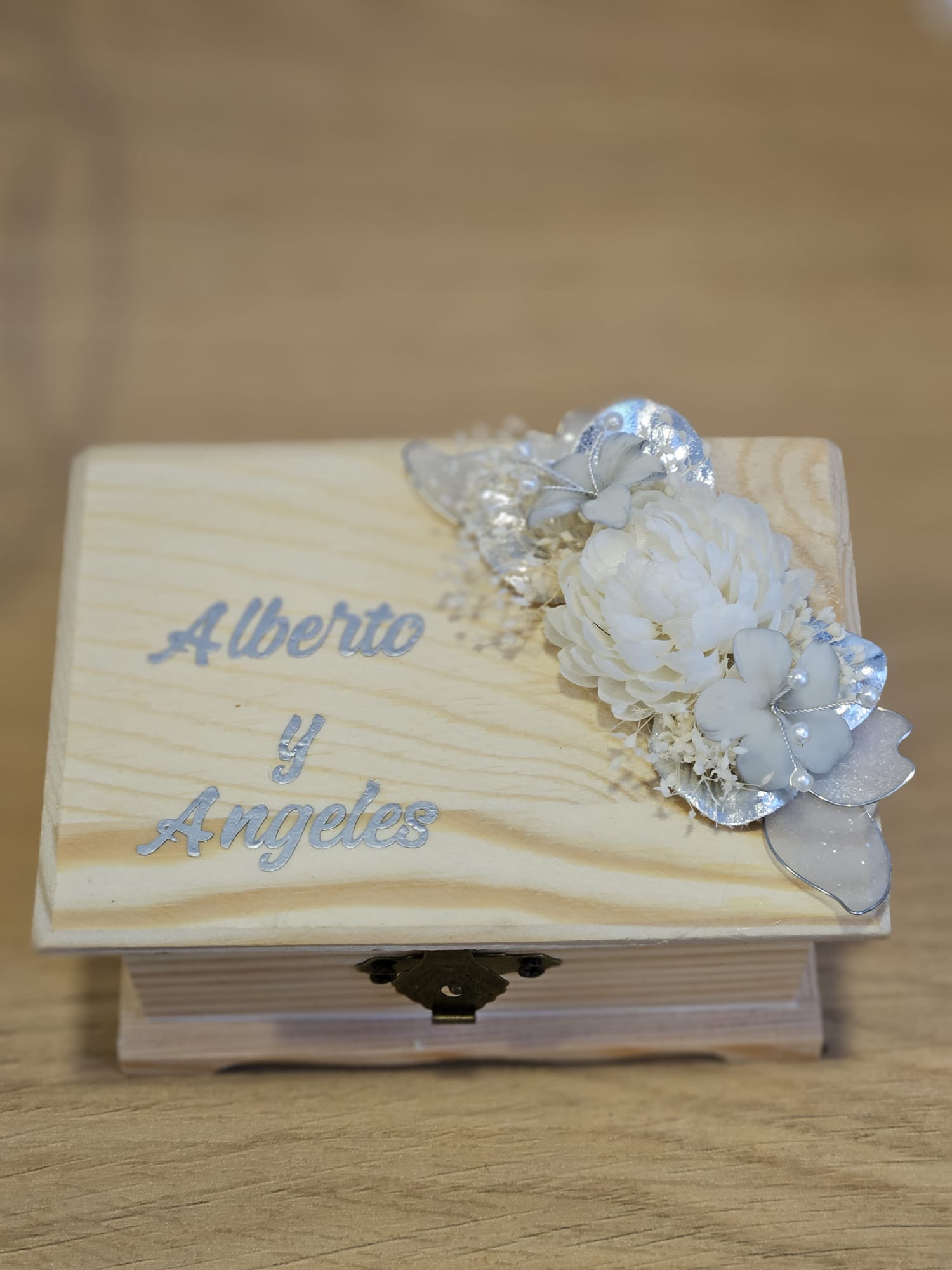 Accesorios de novia en GP Complementos en Motril (Granada)